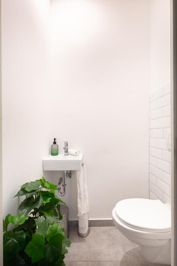 Red Dot One - New Unit In Heart Of Jewish Quarter Appartamento Budapest Esterno foto