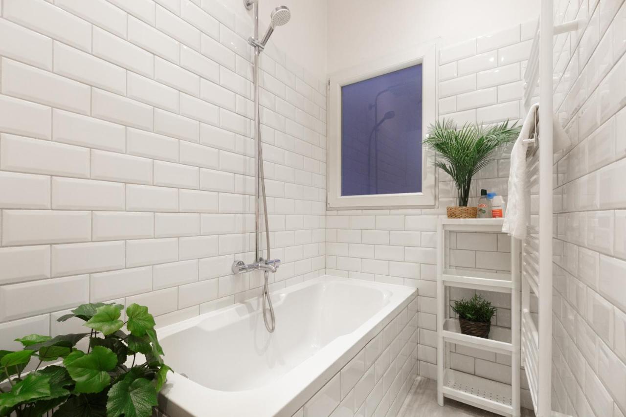 Red Dot One - New Unit In Heart Of Jewish Quarter Appartamento Budapest Esterno foto