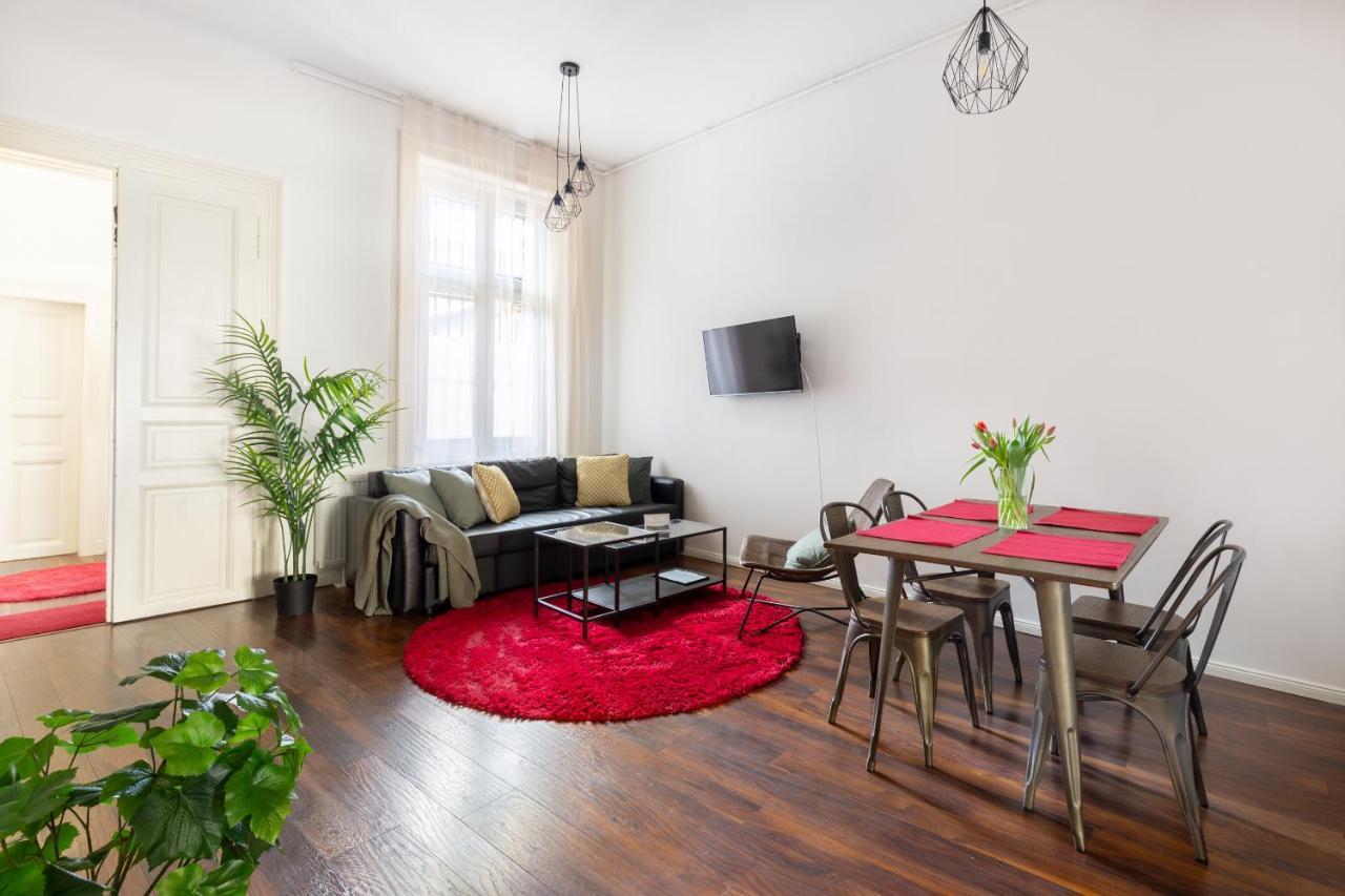 Red Dot One - New Unit In Heart Of Jewish Quarter Appartamento Budapest Esterno foto